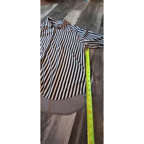 Jane and Delancey Women's Size 2X Valley Girl/80's Style Stripped Blouse - Picture 4 of 8